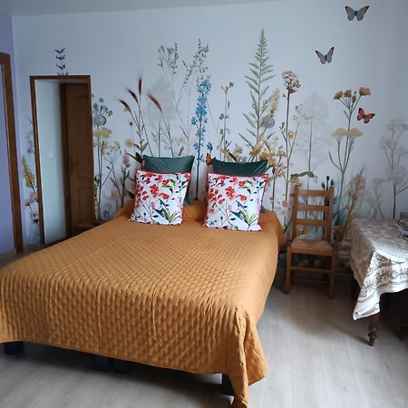 Moeuvres Au Coeur De L'Enclave B&B 외부 사진