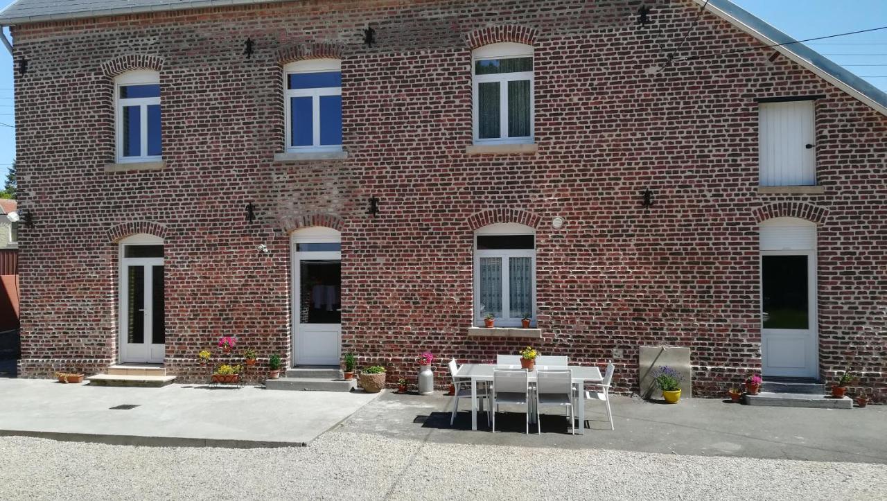 Moeuvres Au Coeur De L'Enclave B&B 외부 사진