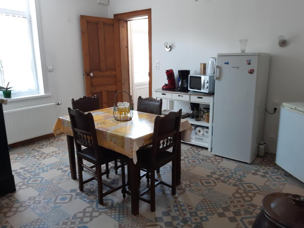 Moeuvres Au Coeur De L'Enclave B&B 외부 사진